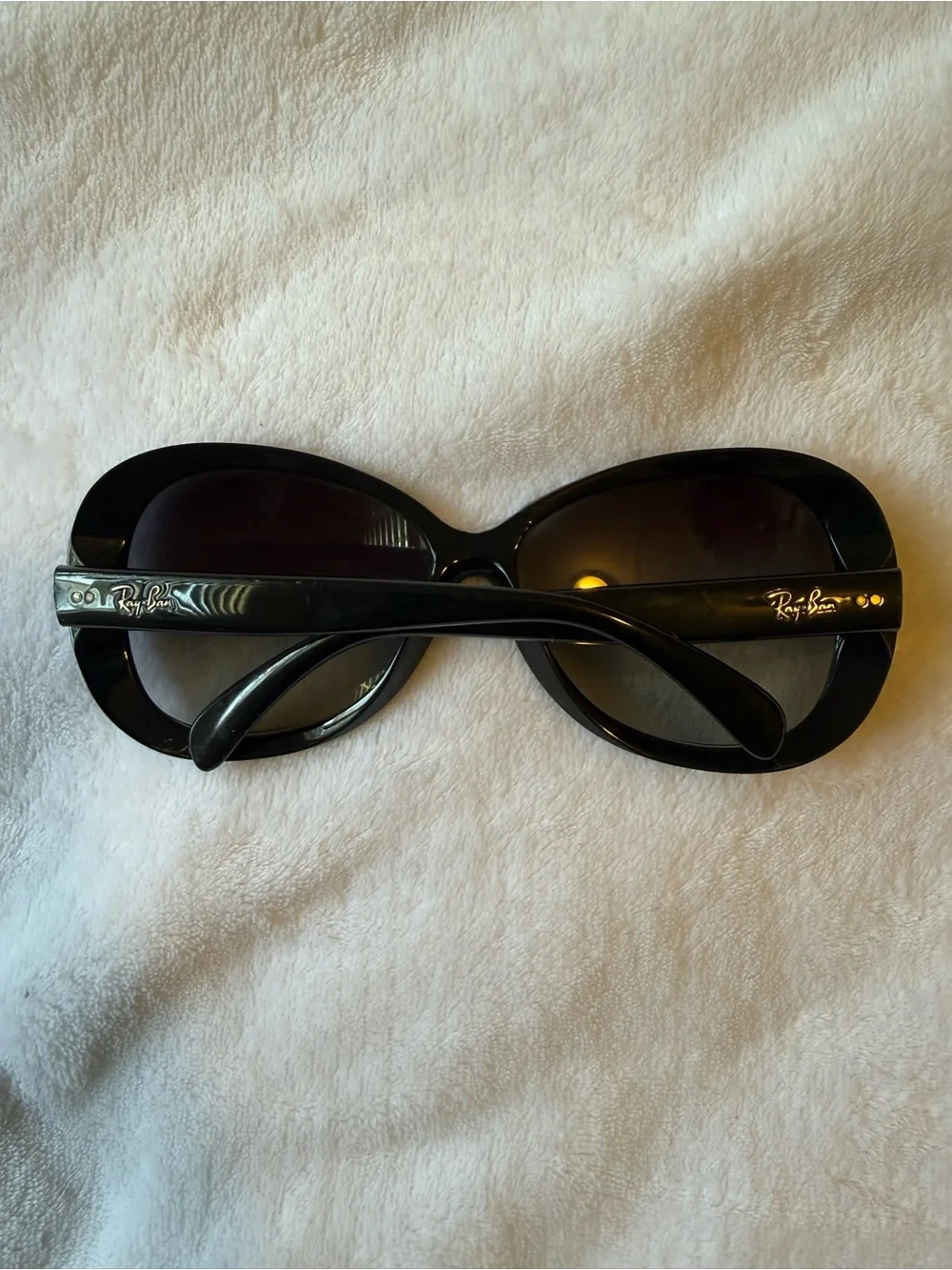 Ray-Ban Women's Black Oversized Round Sunglasses
